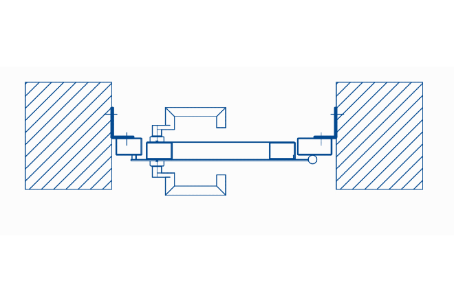 Hochwassertür montiert in der Laibung