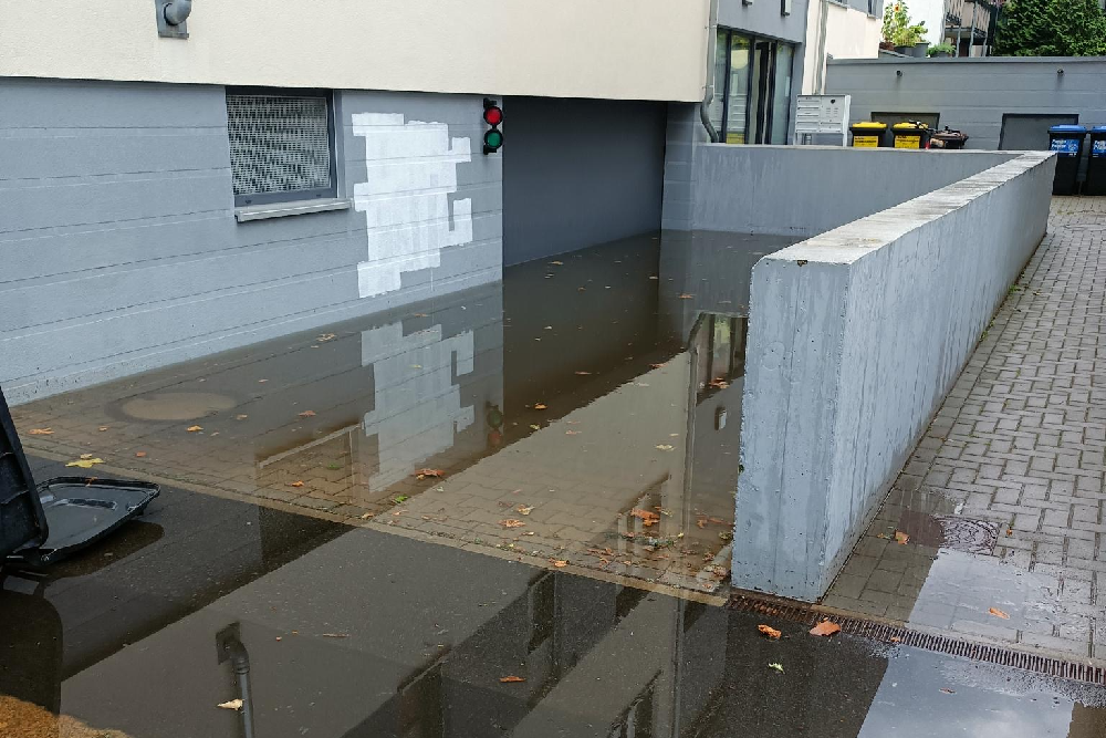 Hochwasserschutz für Tiefgarage bei starker Überflutung