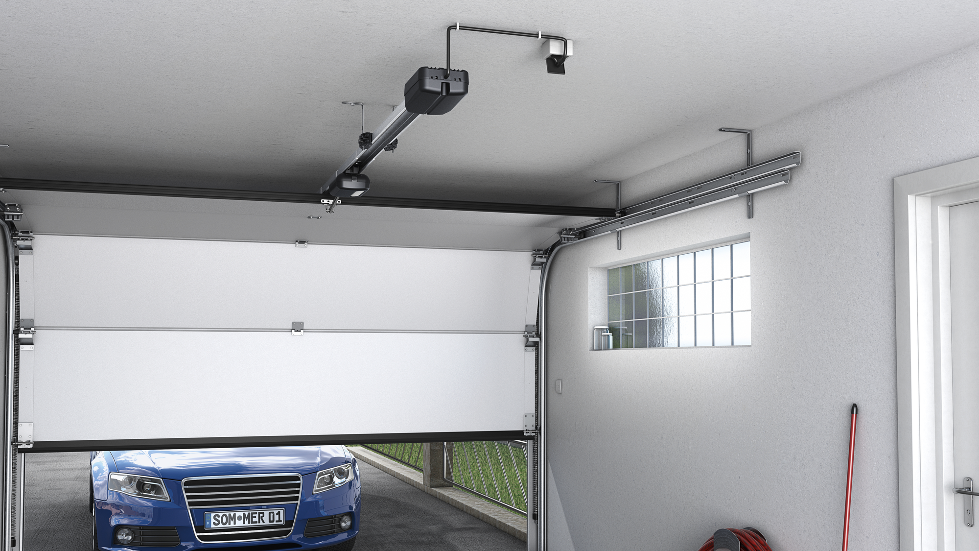 Torantrieb an einem Sektionaltor