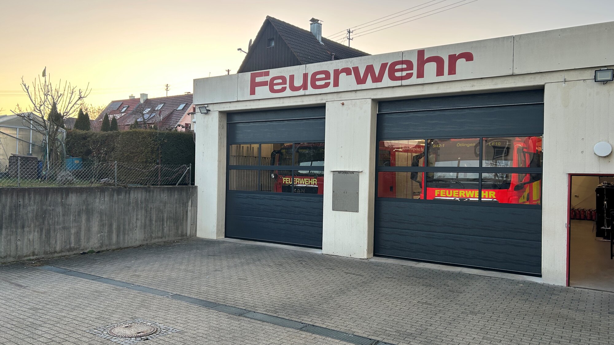 Industrietore im Feuerwehrhaus